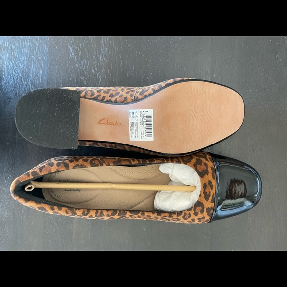Clarks Leopard Sued Shoes - Picture 2 of 5